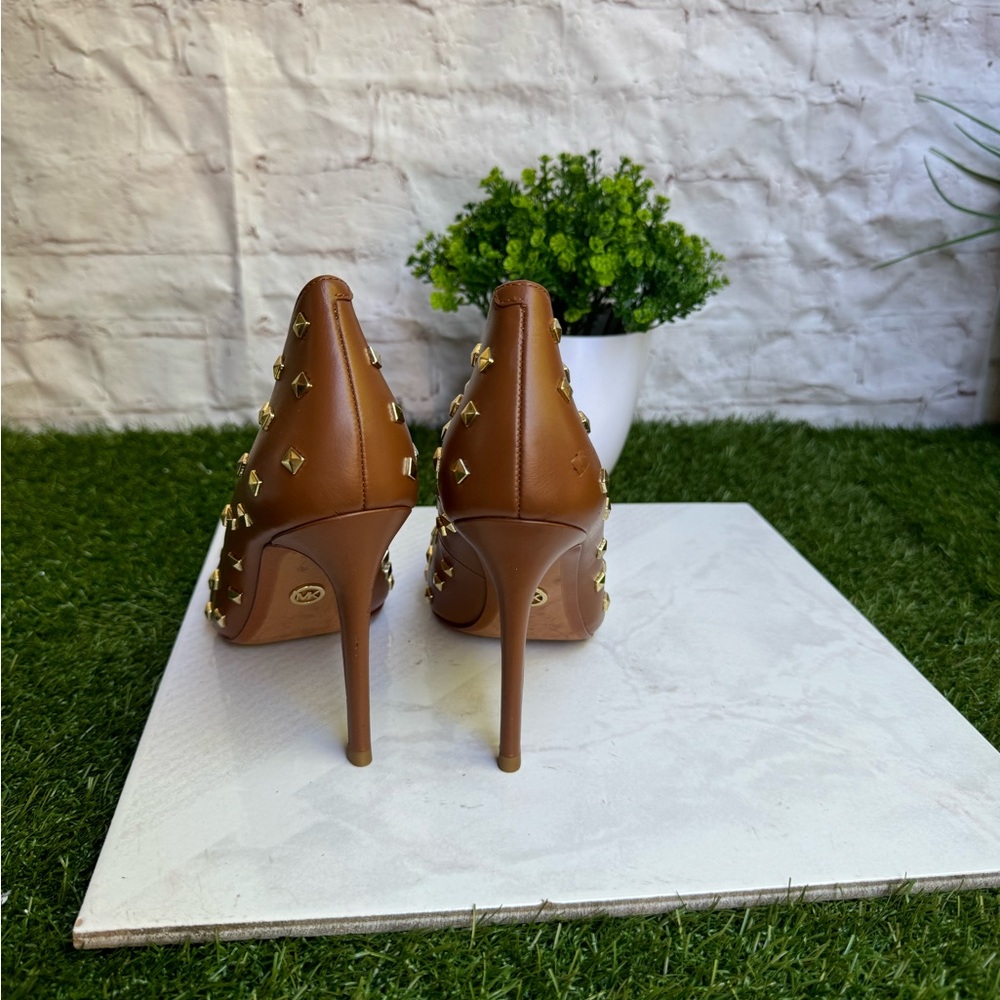 Michael Kors Women's Keke Toe Cap Tan
Pump US 7.5 Women - Picture 5 of 15